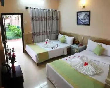 Hon Rom Sunlight Resort - 1