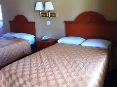 A1A Travel Inn - 9