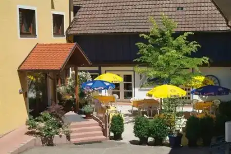 Landgasthof Schwanen - 10