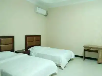 Dunhuang Silver sand Inn - 1