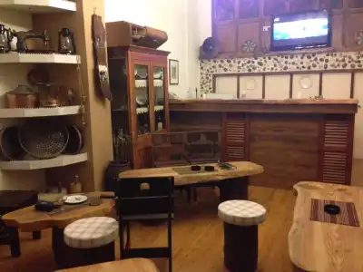 Kipros Accommodation - 8