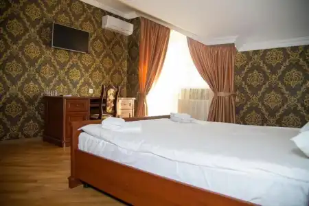 Complex Zolota Pidkova - 35
