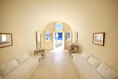 Oia Mare Villas - 16