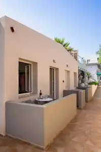 Kastro Beach Apartments - 33