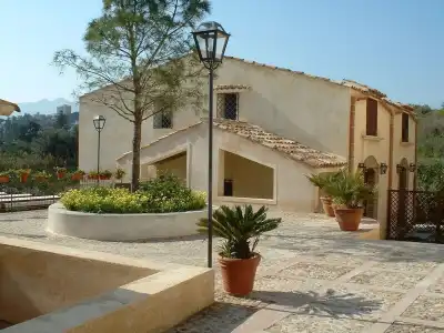 Agriturismo Villa Cefalà - 78
