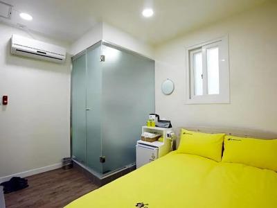 24 Guesthouse Myeongdong Avenue - 26