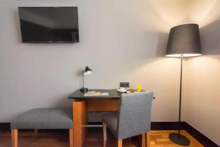 Malcom and Barret - 53