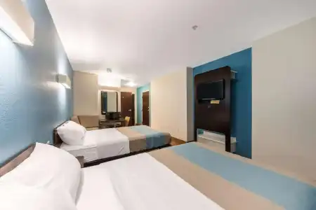 Motel 6 Laredo, TX - Airport - 28
