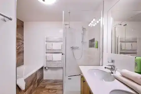 Romantikhotel - 126