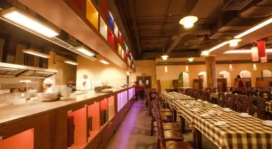 Den Long Do & Restaurant - 13