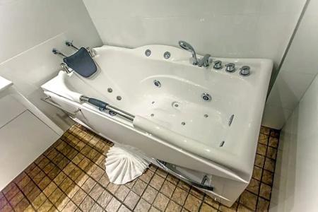 City View Residence - 120