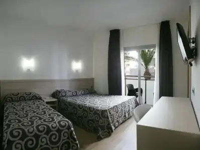 Tossa Beach-Center - 60