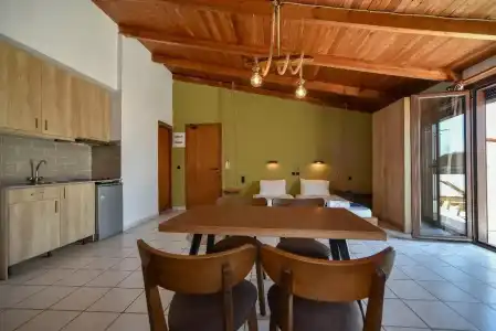 Iraklis Studios & Apartments - 20