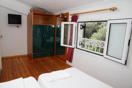 Oula Maisonettes Suites - 2