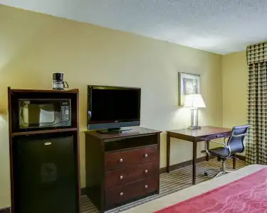 Comfort Inn Austin - 5