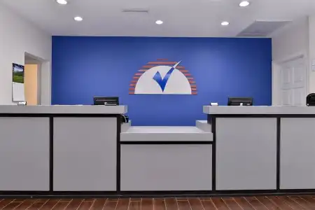 Americas Best Value Inn & Suites Extended Stay Tulsa - 5