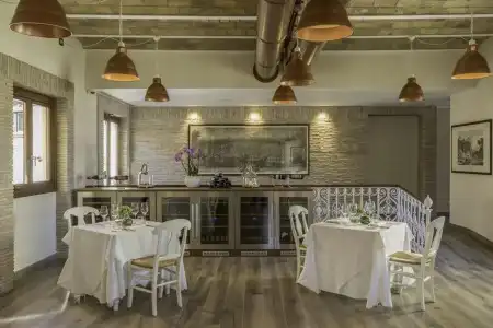 Aleph Rome, Curio Collection by Hilton - 12