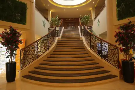 Aladdin Beach Resort - 1