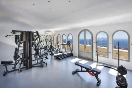 Skyfall Suites - Adults Only - 17