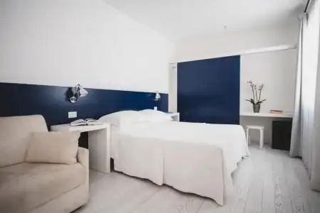 Casa Fola - City Centre Rooms - 5