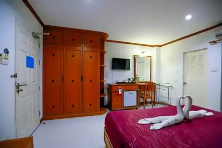 Hua Hin White Villa - 28
