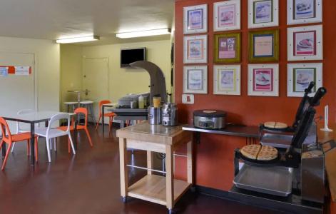 Americas Best Value Inn - Madison - 25