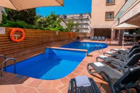 Tossa Beach-Center - 7