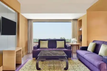 Courtyard by Marriott Chennai - 87