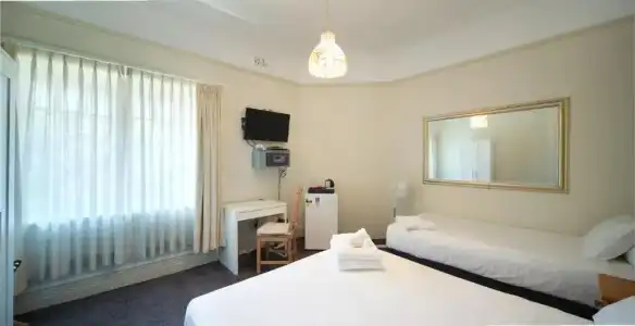 Neutral Bay Lodge - 29