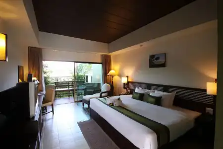 Mae Jo Golf Club & Resort - 4