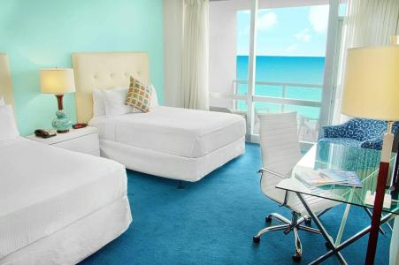 Deauville Beach Resort - 25