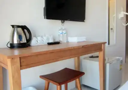 Tiya House Rooms & Cafe - 11