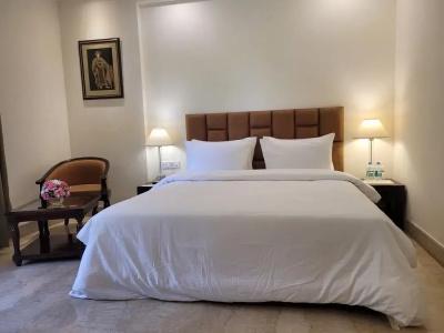 V Sarovar Portico MI Road - 44