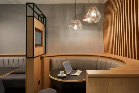 Courtyard by Marriott Oxford City Centre - 5