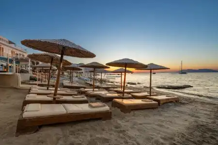 Cabana Blu Lifestyle Boutique & Suites - 11