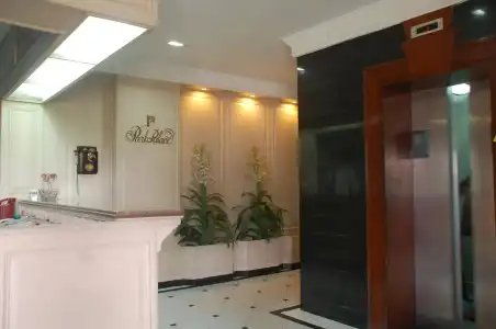 Park Palace - 0