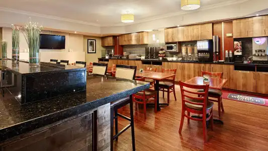 Quality Inn & Suites - 33