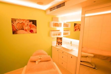 Best Western Plus Cannes Riviera & Spa - 8