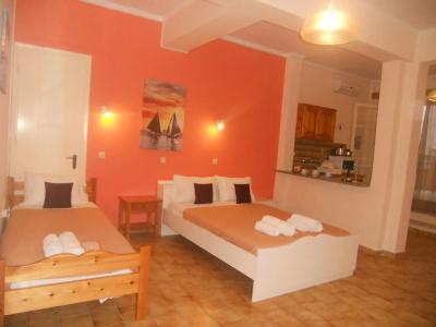 Elli Marina Studios and Apartments - 2