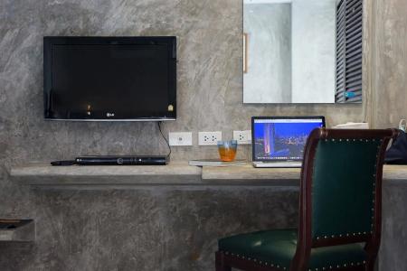 Buddy Boutique Inn - 1