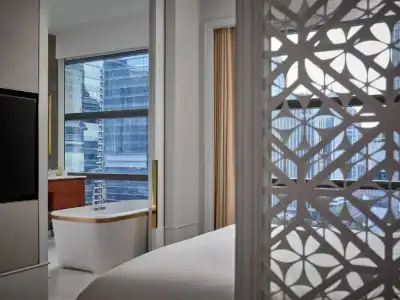 Rosewood Bangkok - 29