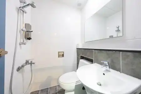Myeongdong New Stay Inn - 82