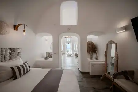Angel Luxury Suites - 81