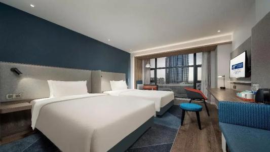 Holiday Inn Express Shanghai Qingpu - 4