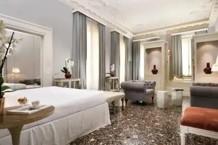 Al Palazzo del Marchese di Camugliano Residenza d'Epoca - 71