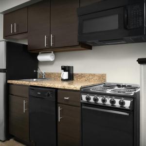 TownePlace Suites by Marriott Pensacola - 22