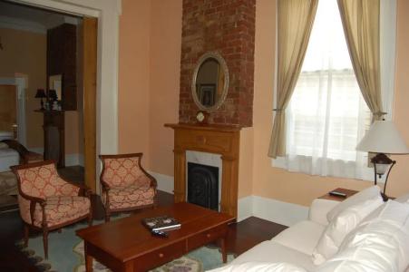 Elysian Fields Inn - 13