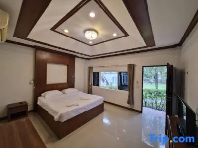 Phuket Airport Villa - 34
