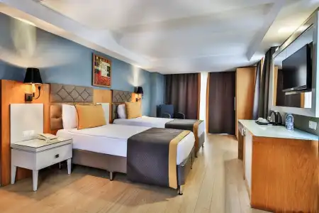 Saturn Palace Resort - 12