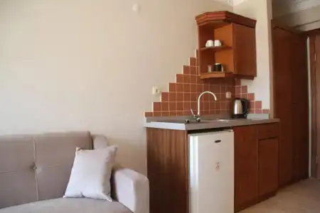 Rosy Suites - 95